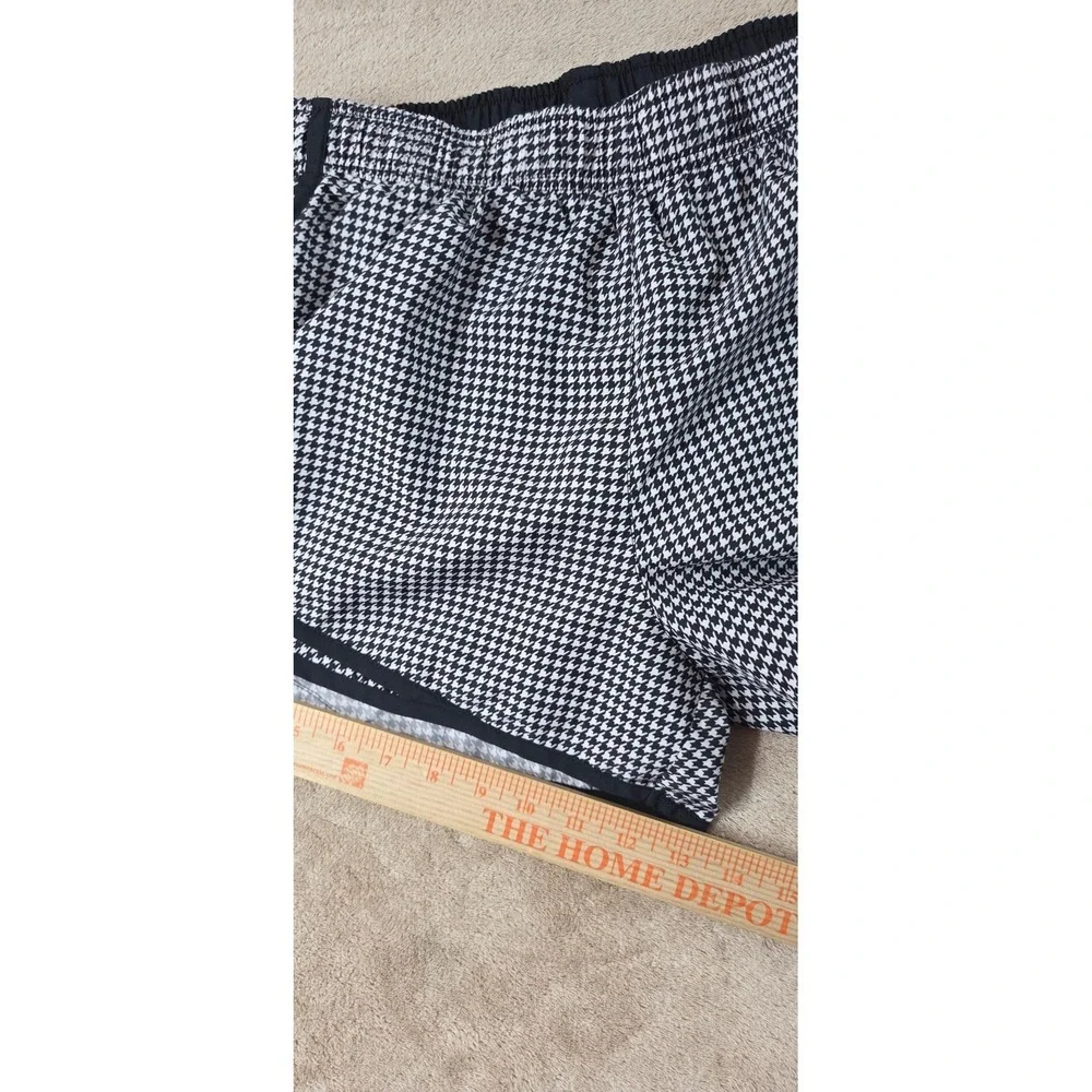 Nike tempo dri-fit shorts womens M black/white 3
